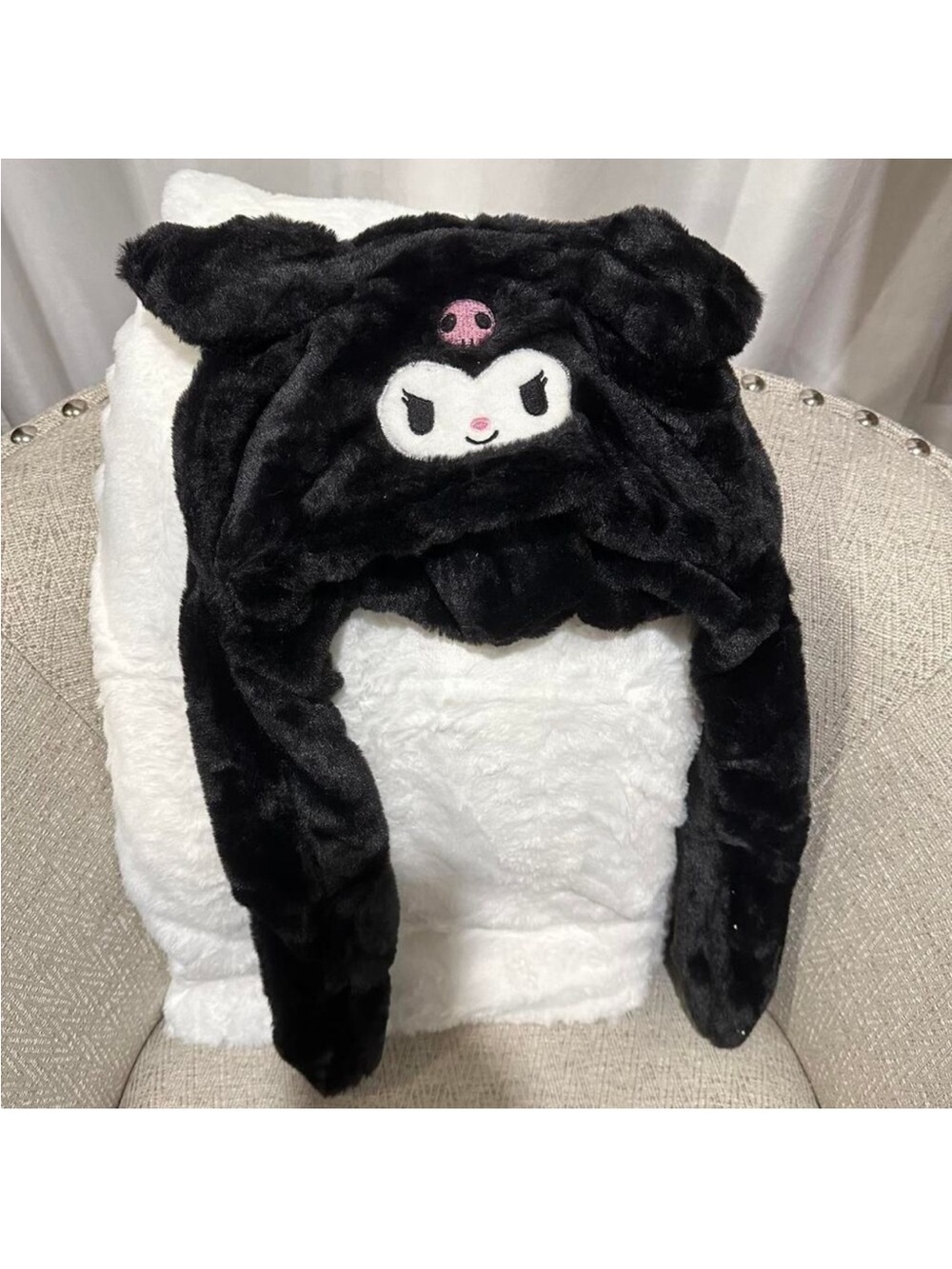 Kuromi black faux fur hat with moveable ears